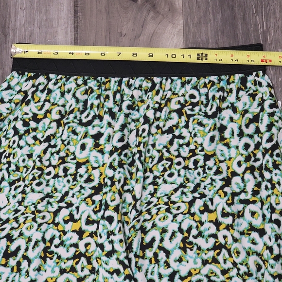 Lularoe Print Midi Skirt - Picture 5 of 9